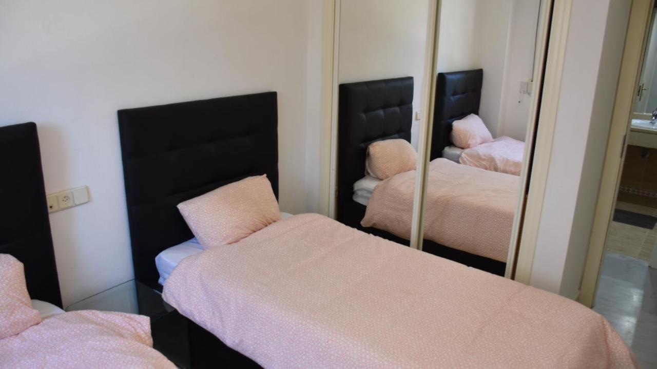Dama Boutique Apt Marbella Kültér fotó